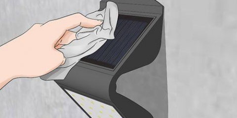 Opladning af solcellelamper uden sollys