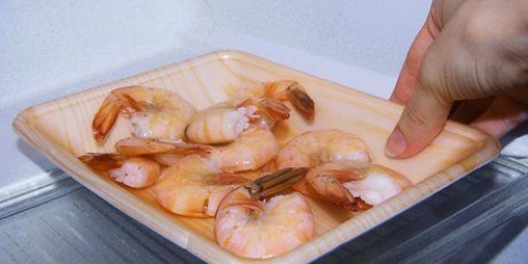 Forbered forkogte rejer