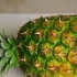 At skære en ananas
