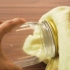 Åbning af en spændekrukke