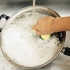 Afbrænding af en pande af rustfrit stål